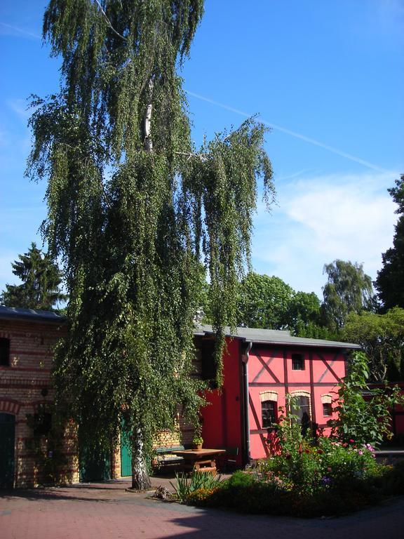 Ferienwohnung Auf Ehem. Alten Bauernhof Liebenwalde エクステリア 写真