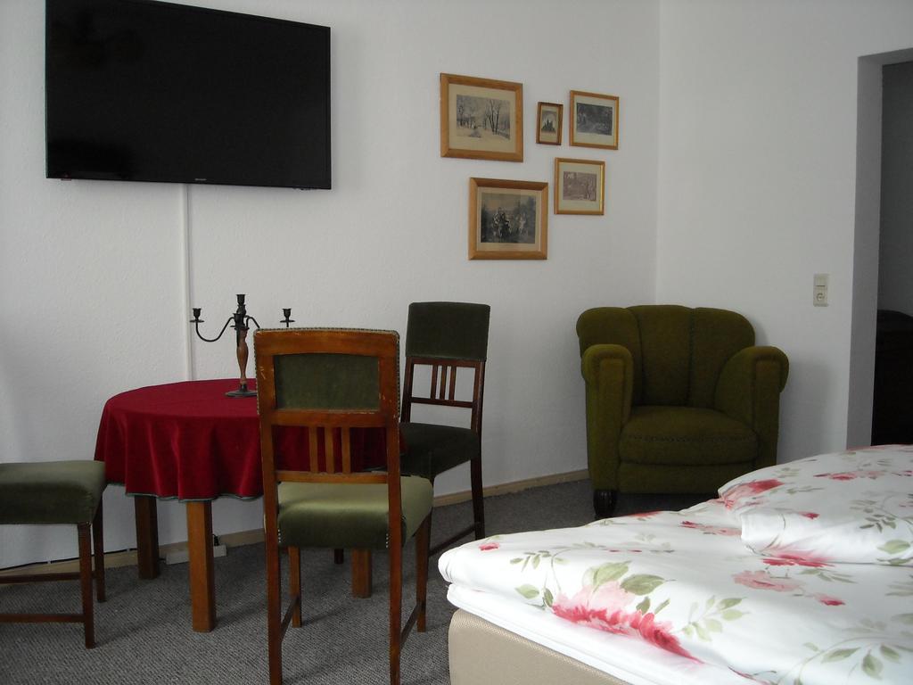 Ferienwohnung Auf Ehem. Alten Bauernhof Liebenwalde エクステリア 写真