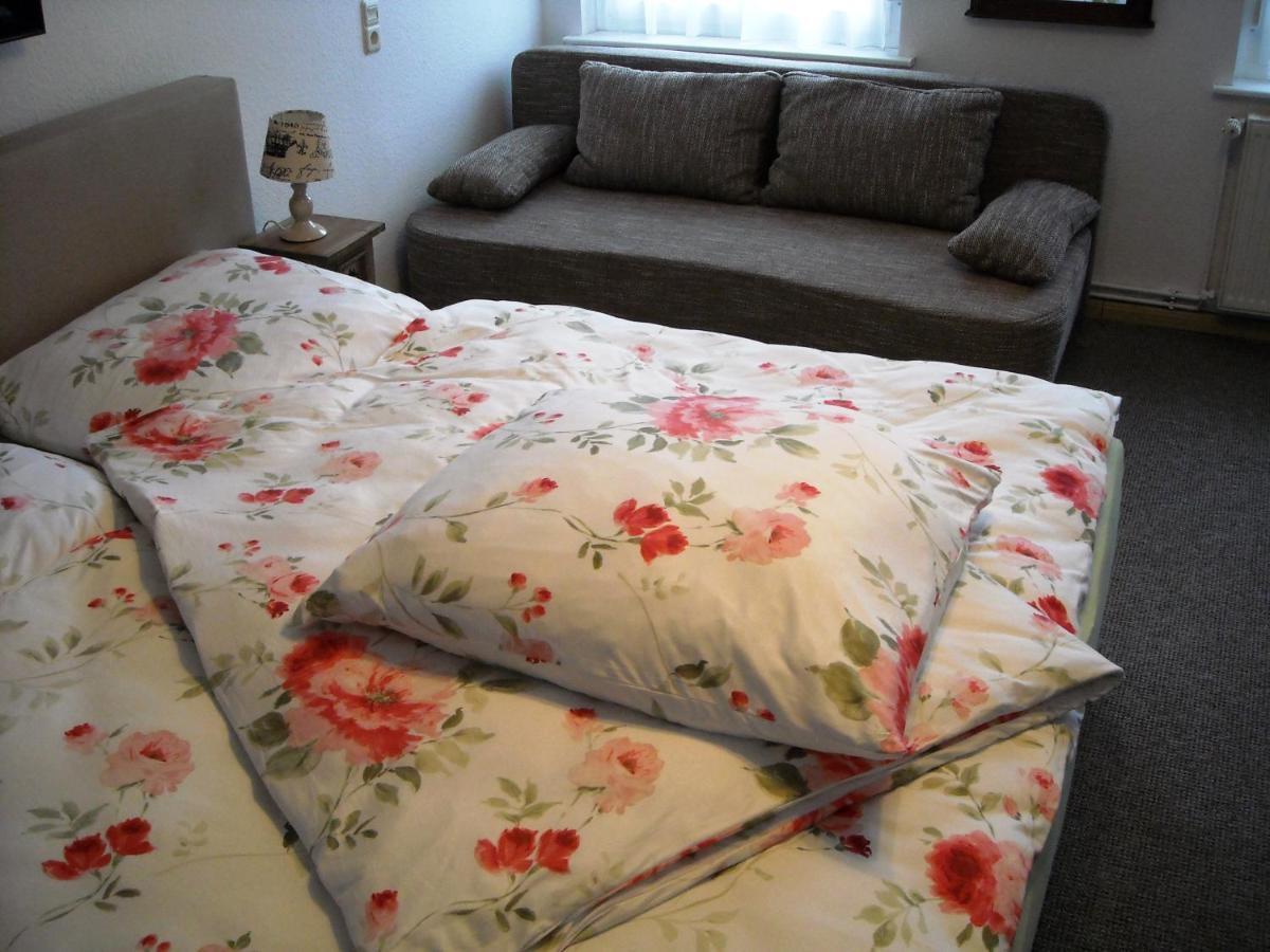 Ferienwohnung Auf Ehem. Alten Bauernhof Liebenwalde エクステリア 写真